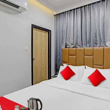 Hotel O Royal Orbit Surat Ngoại thất bức ảnh